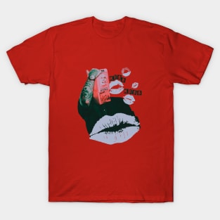 Kiss meh! T-Shirt